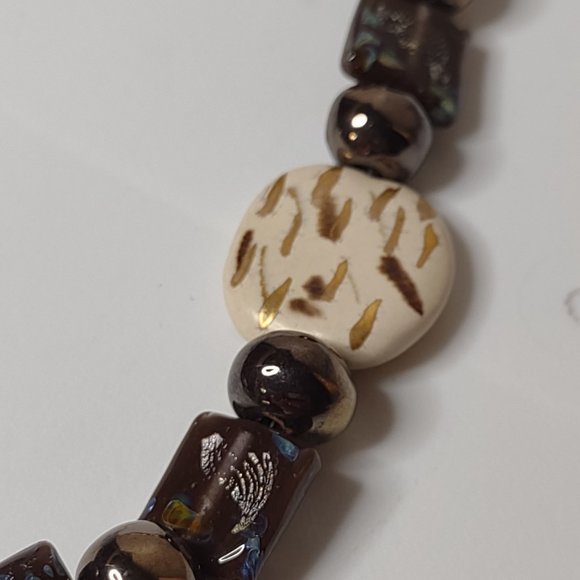 19.5 Inch Glass And Ceramic Bead Necklace - Picture 3 of 11